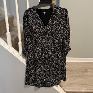 Express Black and White Long Sleeve Dress